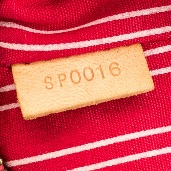 Louis Vuitton Rose Antigua Plate GM (4024020) - Picture 7 of 7